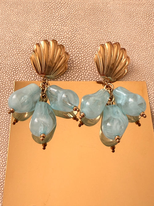 Shell Earrings Light Blue